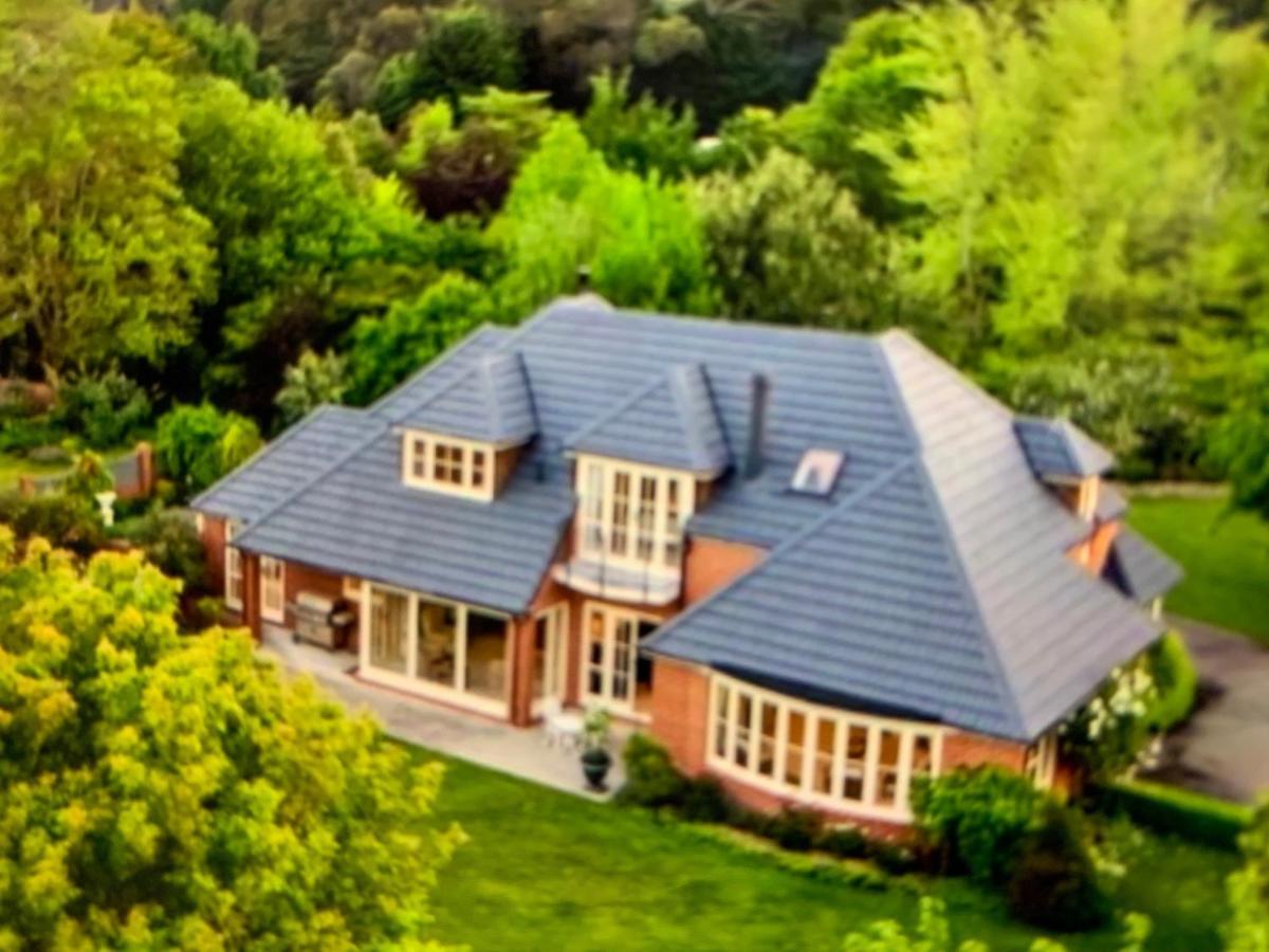 Pin Oaks Luxury Bed & Breakfast Palmerston North Eksteriør bilde